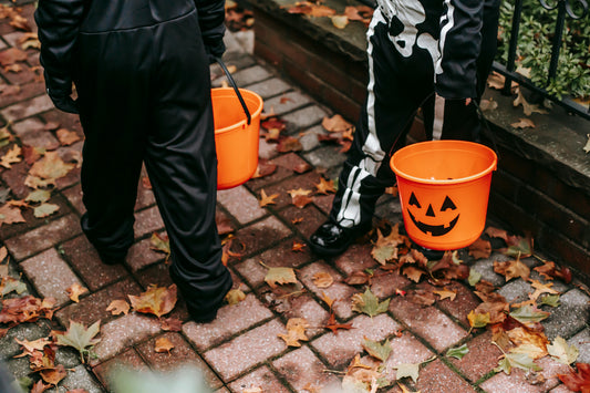 Halloween Treats That Are Gut-Approved (and Still Fun!)